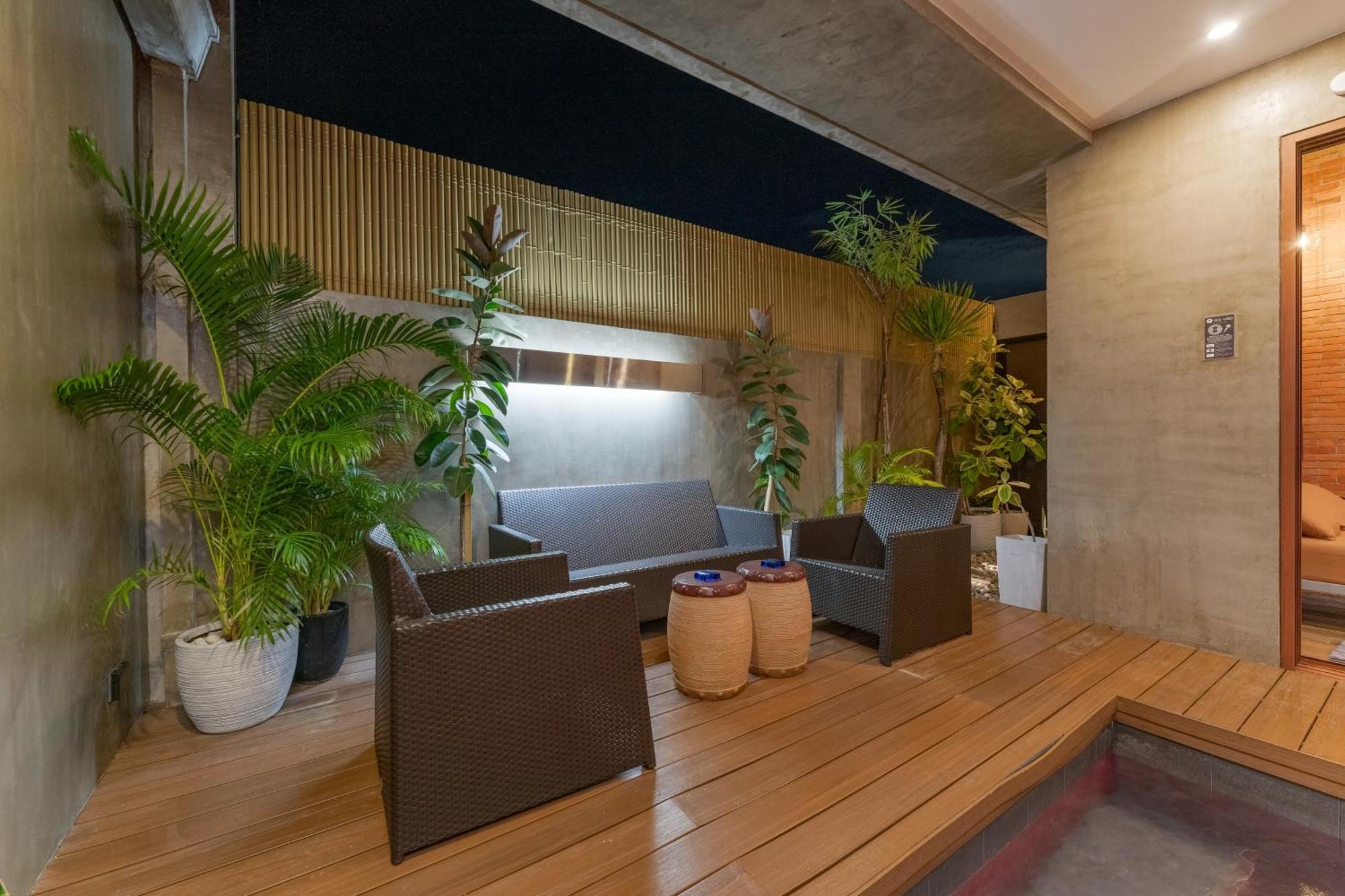 Isla Villa 1 Amazing Waterfall Pool House Near Beach, Bars & Restaurants Lapu-Lapu City Exterior photo