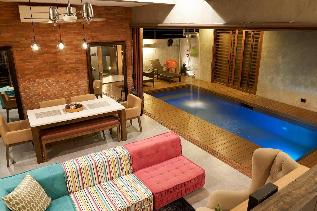 Isla Villa 1 Amazing Waterfall Pool House Near Beach, Bars & Restaurants Lapu-Lapu City Exterior photo
